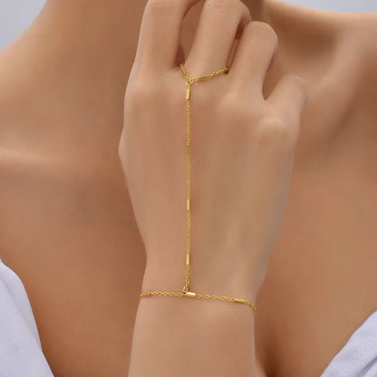Elegant Hand Chain Bracelet™